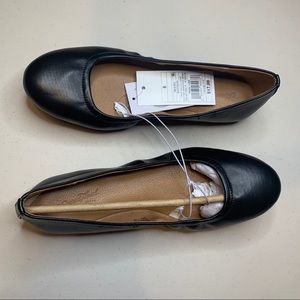 Universal Thread Black Ballet Flats